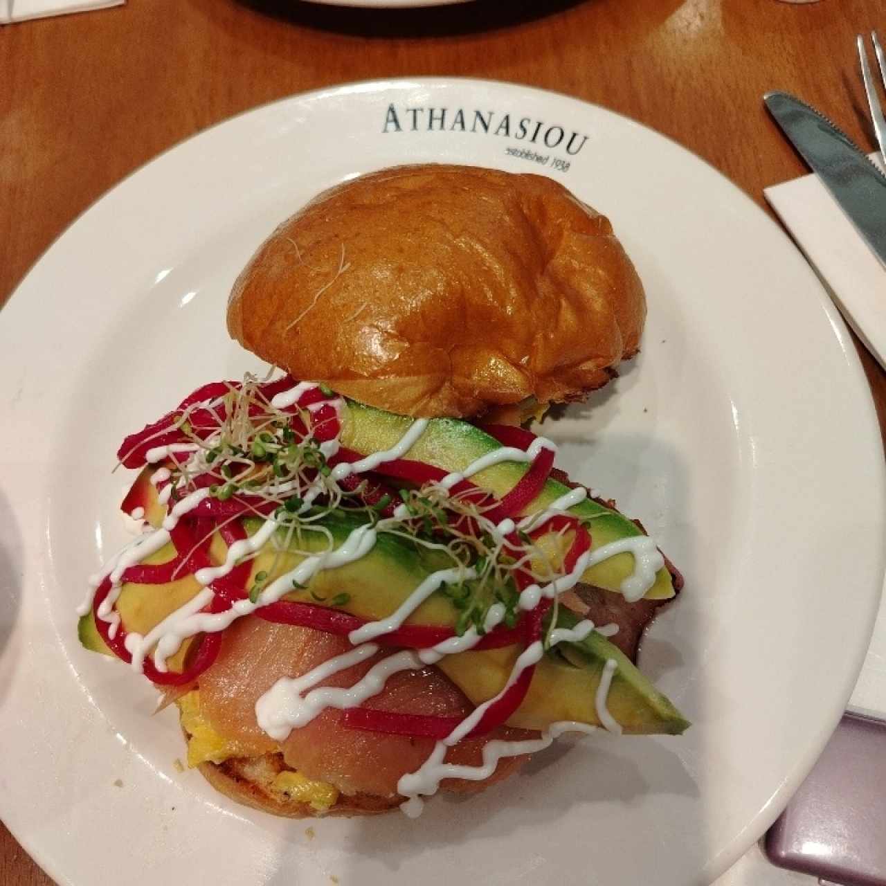 Salmón brioche 