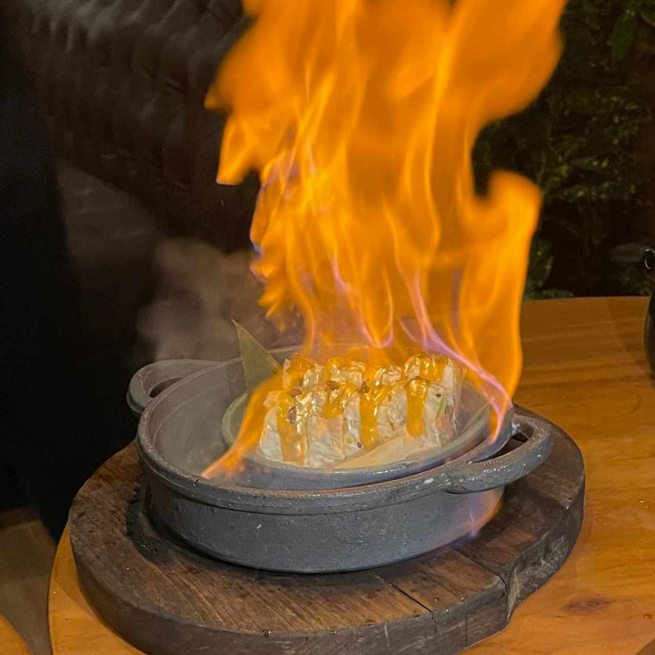 Sushi flameado