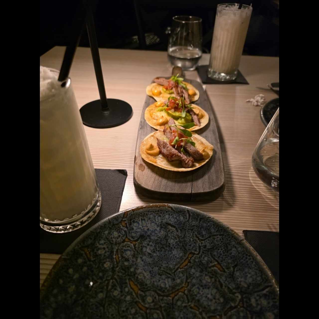 Entradas -Appetizers - Tacos de entraña
