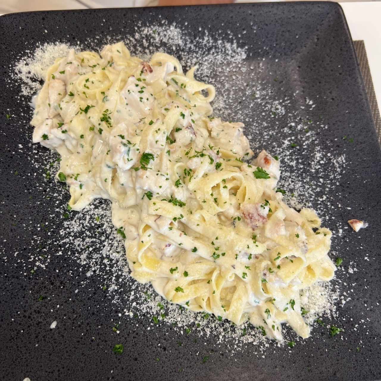 Fettuccine Alfredo