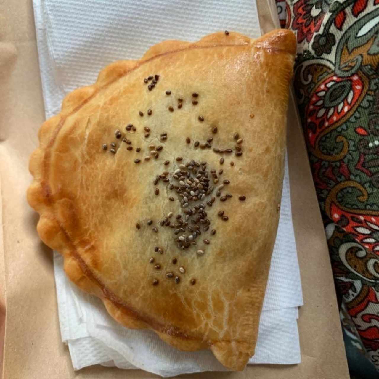 Empanada de espinaca y queso crema