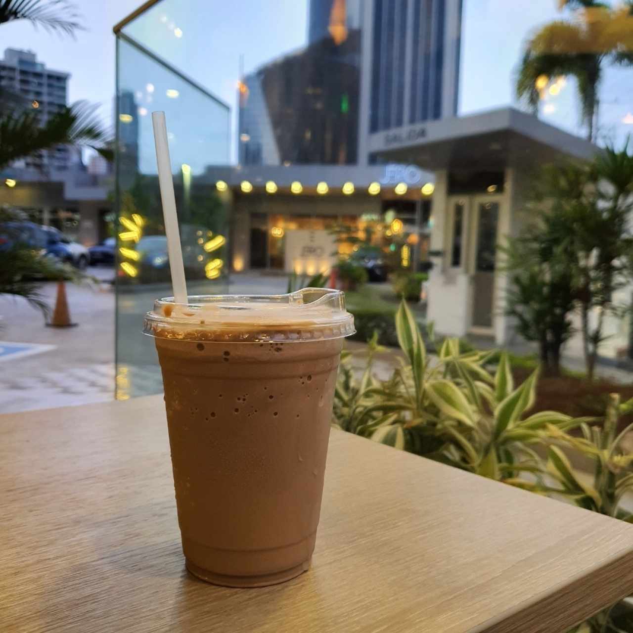 Frappe de café