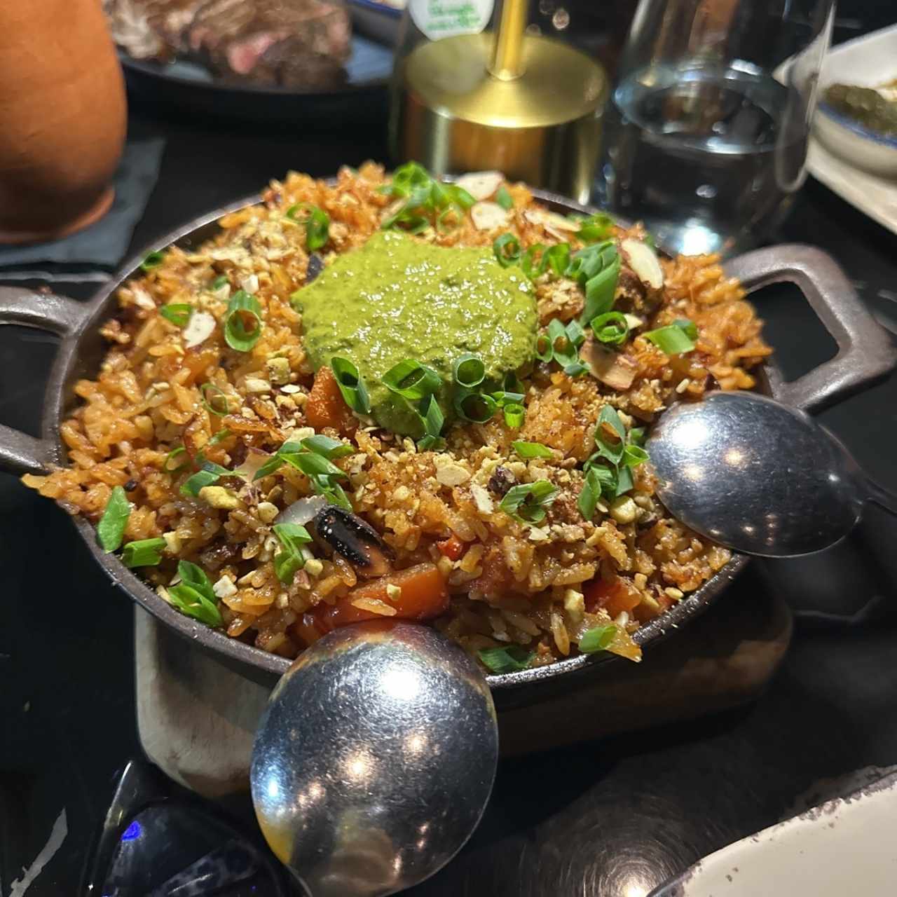 Cortes Locales - Arroz cochinillo Style