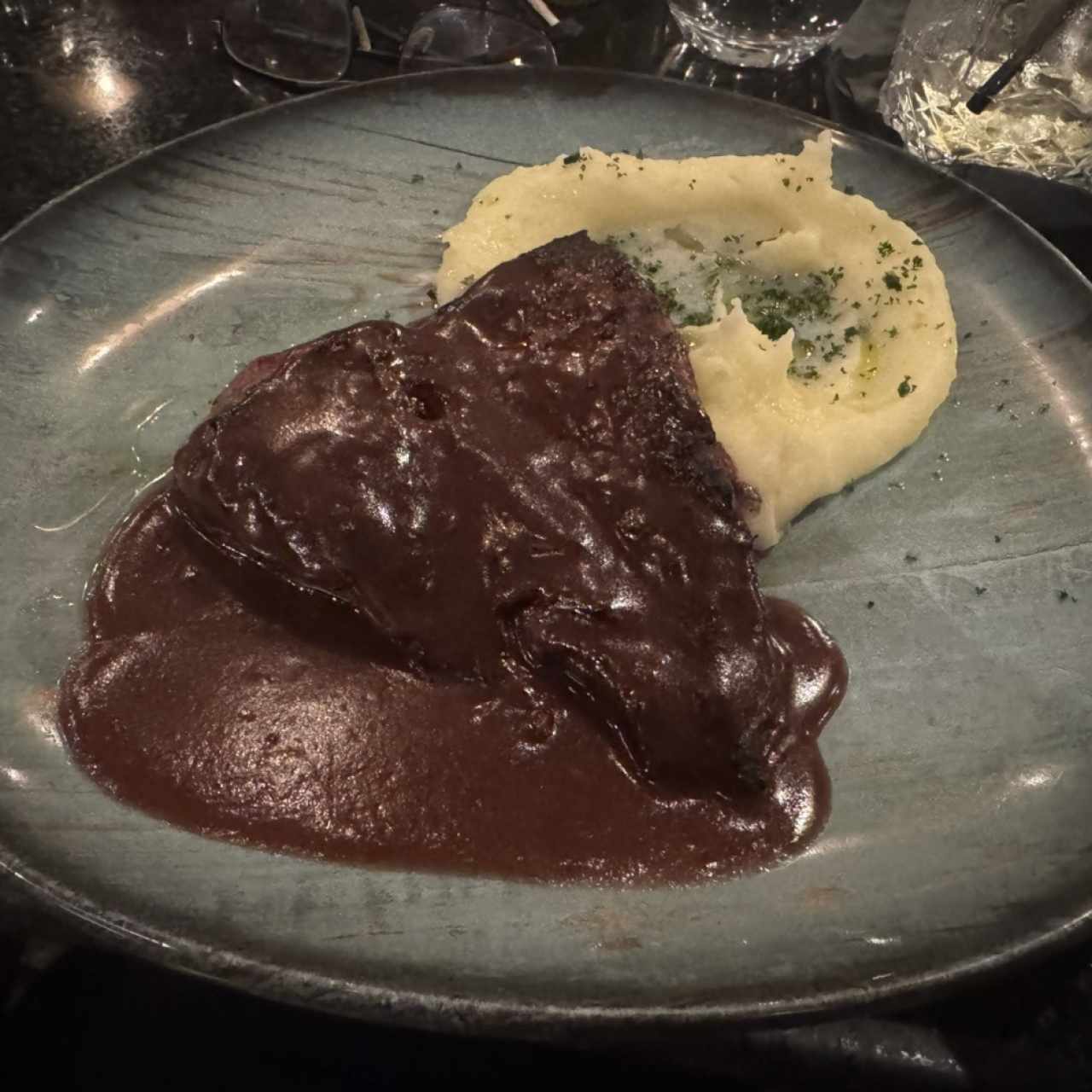 Filete de Res en salsa de vino tinto