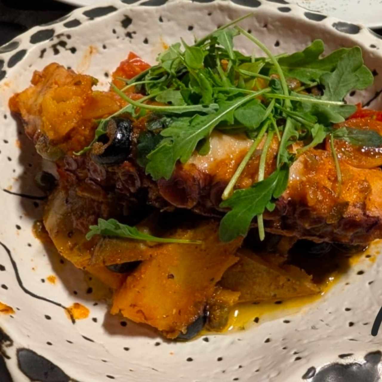 Pulpo a la Luciana con Papas Hervidas