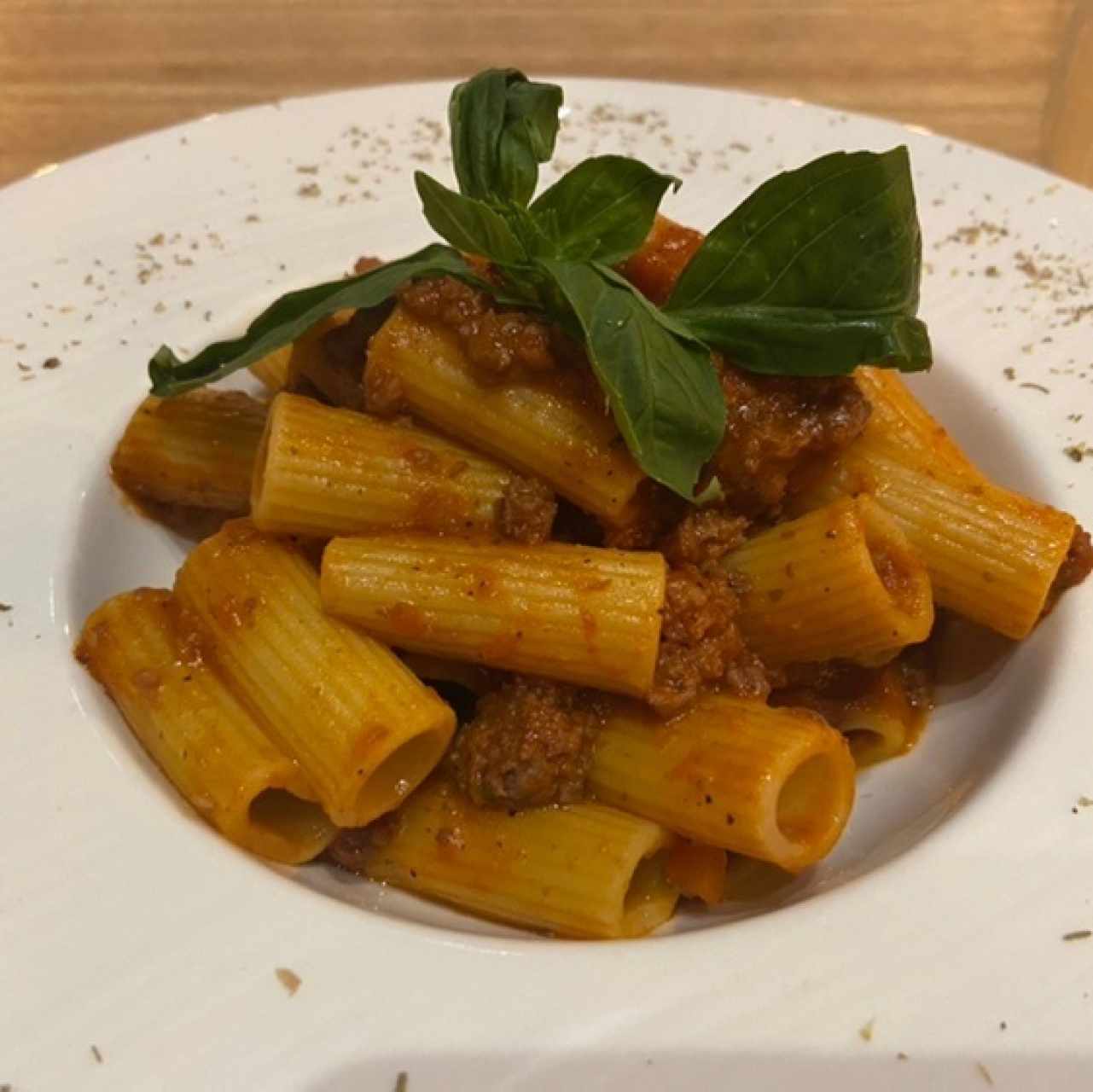 Rigatoni con Salsa Boloñesa de la Abuela Clara