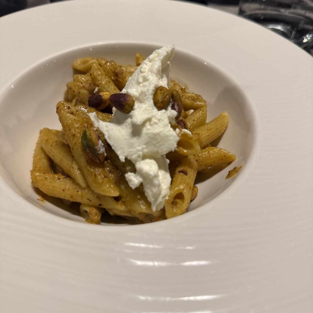 Espaguetis Con Pesto De Pistachos