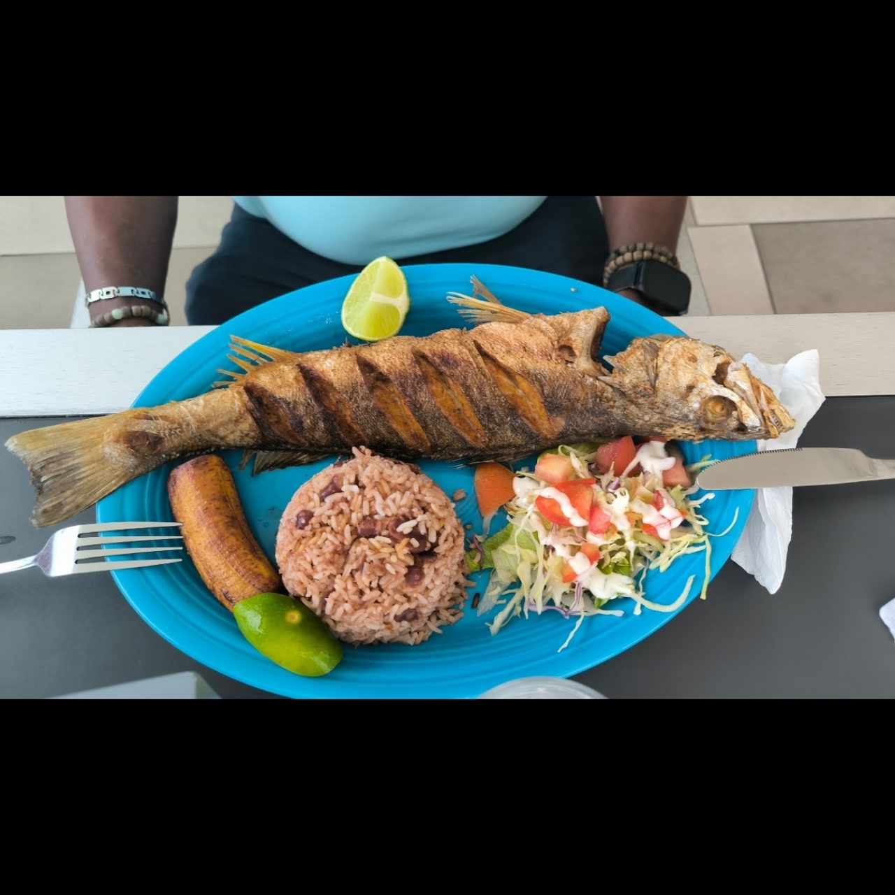 CORVINA ENTERA 