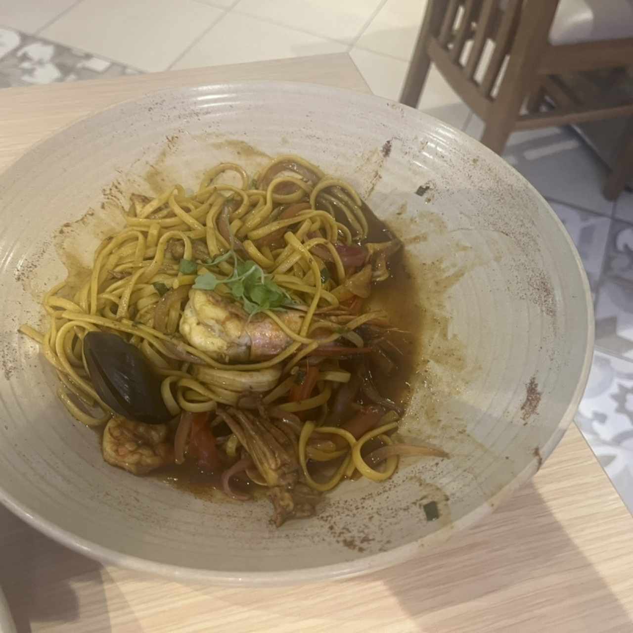 Tallarín Saltado de Mariscos