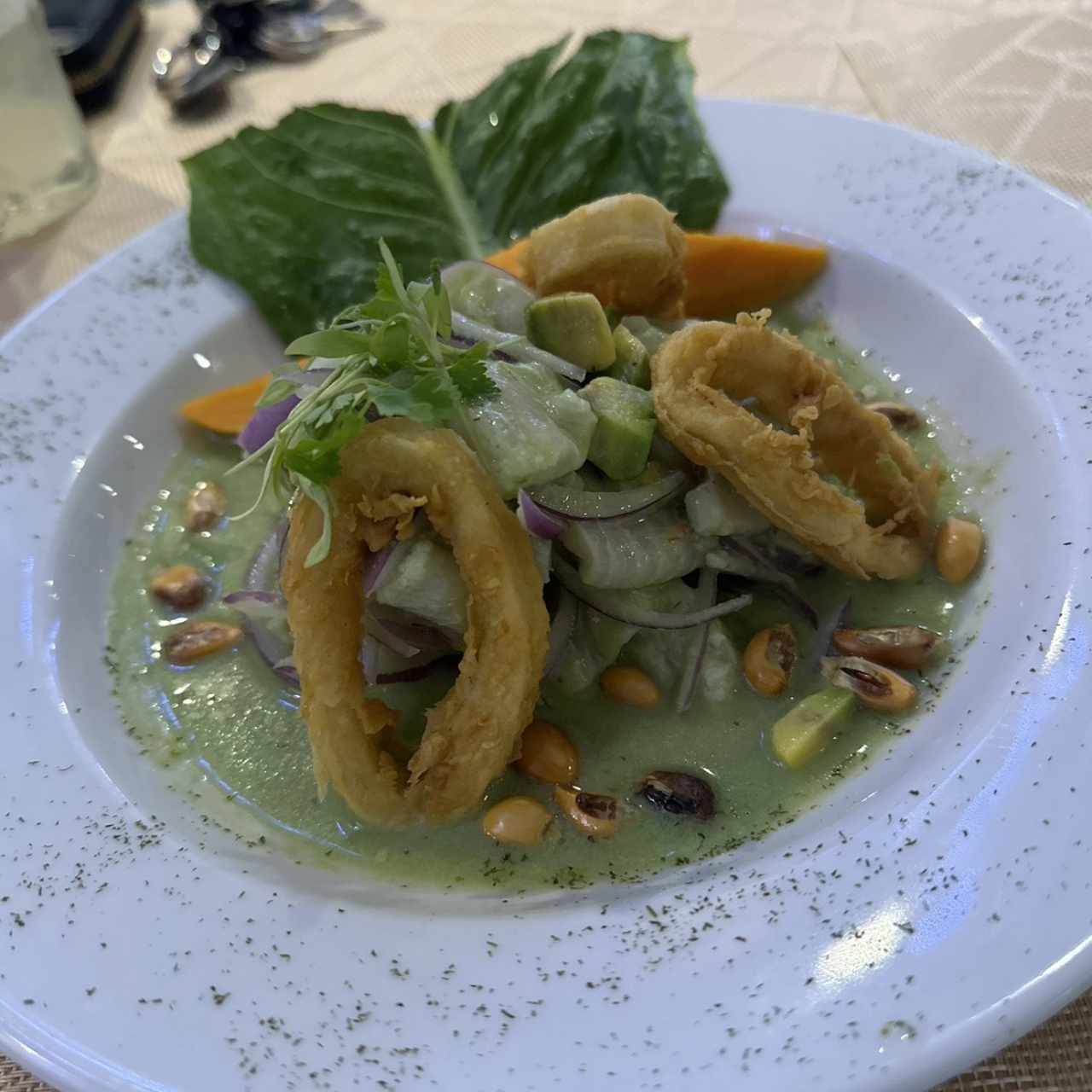 Ceviche de Corvina con Crema de Aguacate