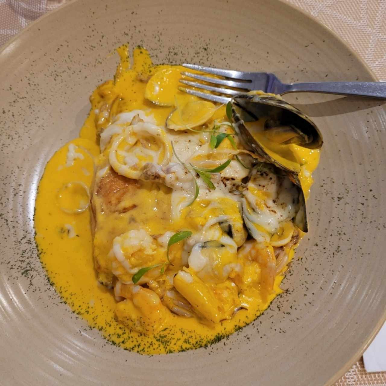 Salmón Frutos del Mar