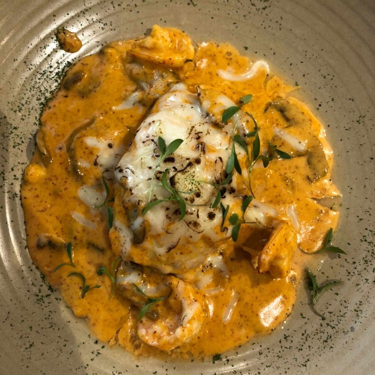 Corvina Rellena con Camarones