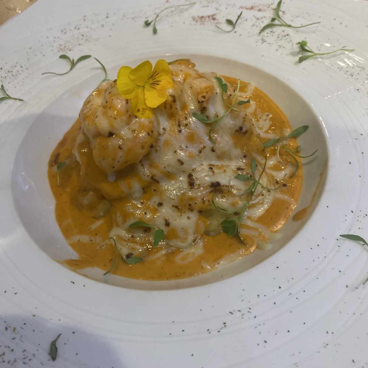 Corvina Rellena con Camarones
