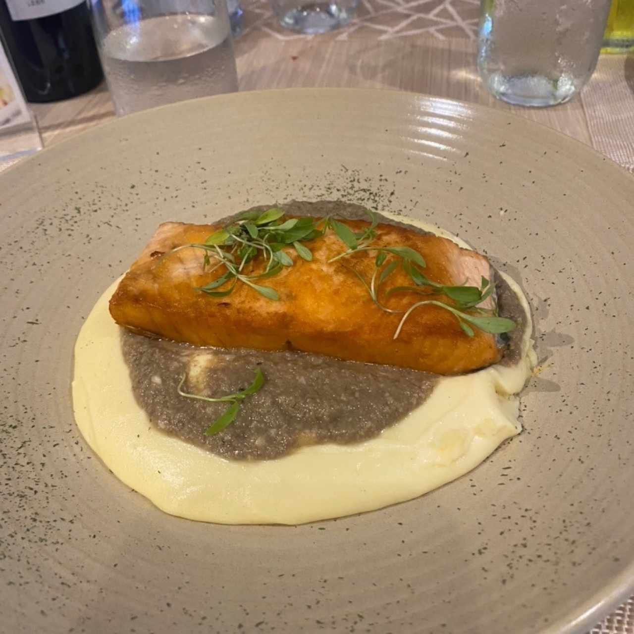 Salmón Ají Limo