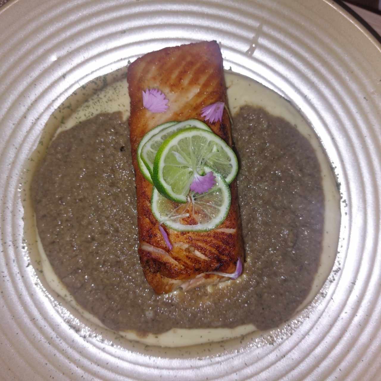 Salmón Ají Limo
