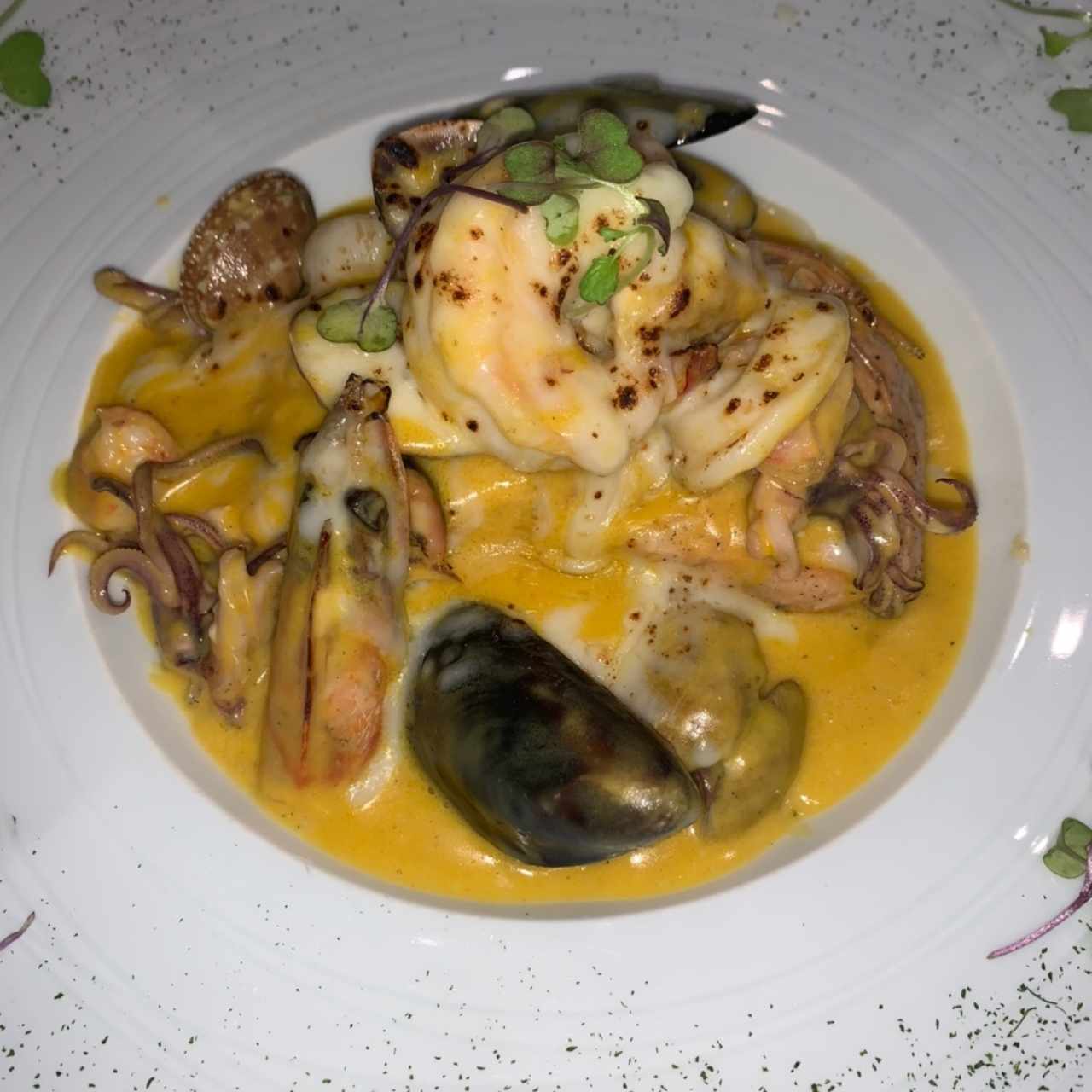 Salmón Frutos del Mar