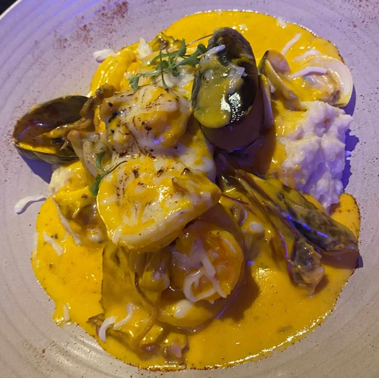 Salmón Frutos del Mar