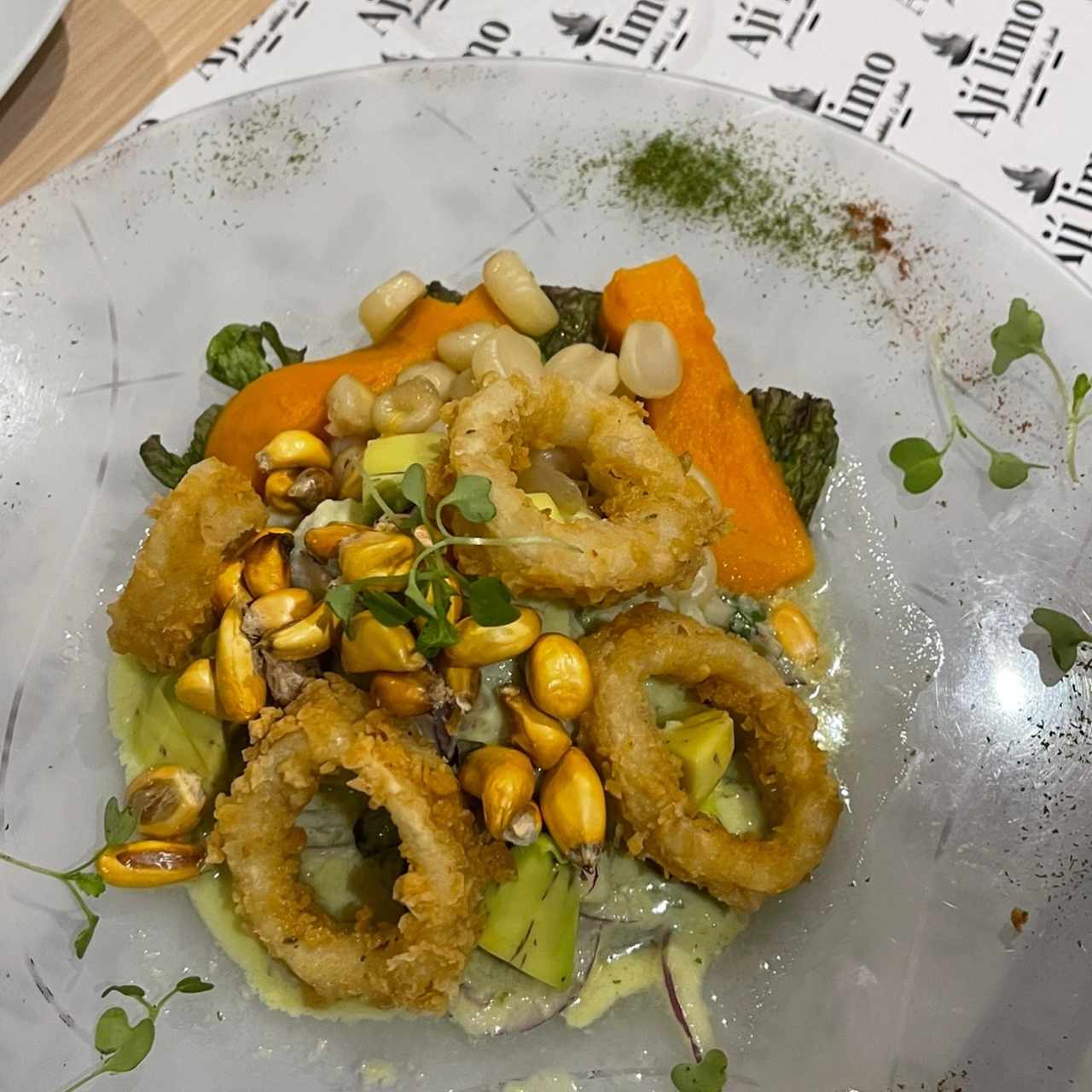 Ceviche de Corvina con Crema de Aguacate