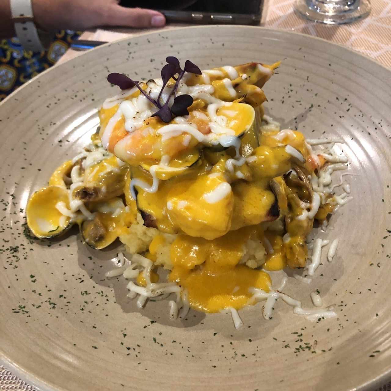 Salmón Frutos del Mar