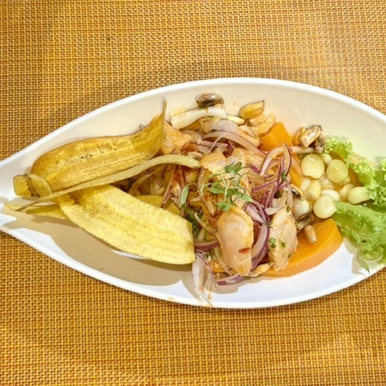 Entradas - Ceviche Mixto