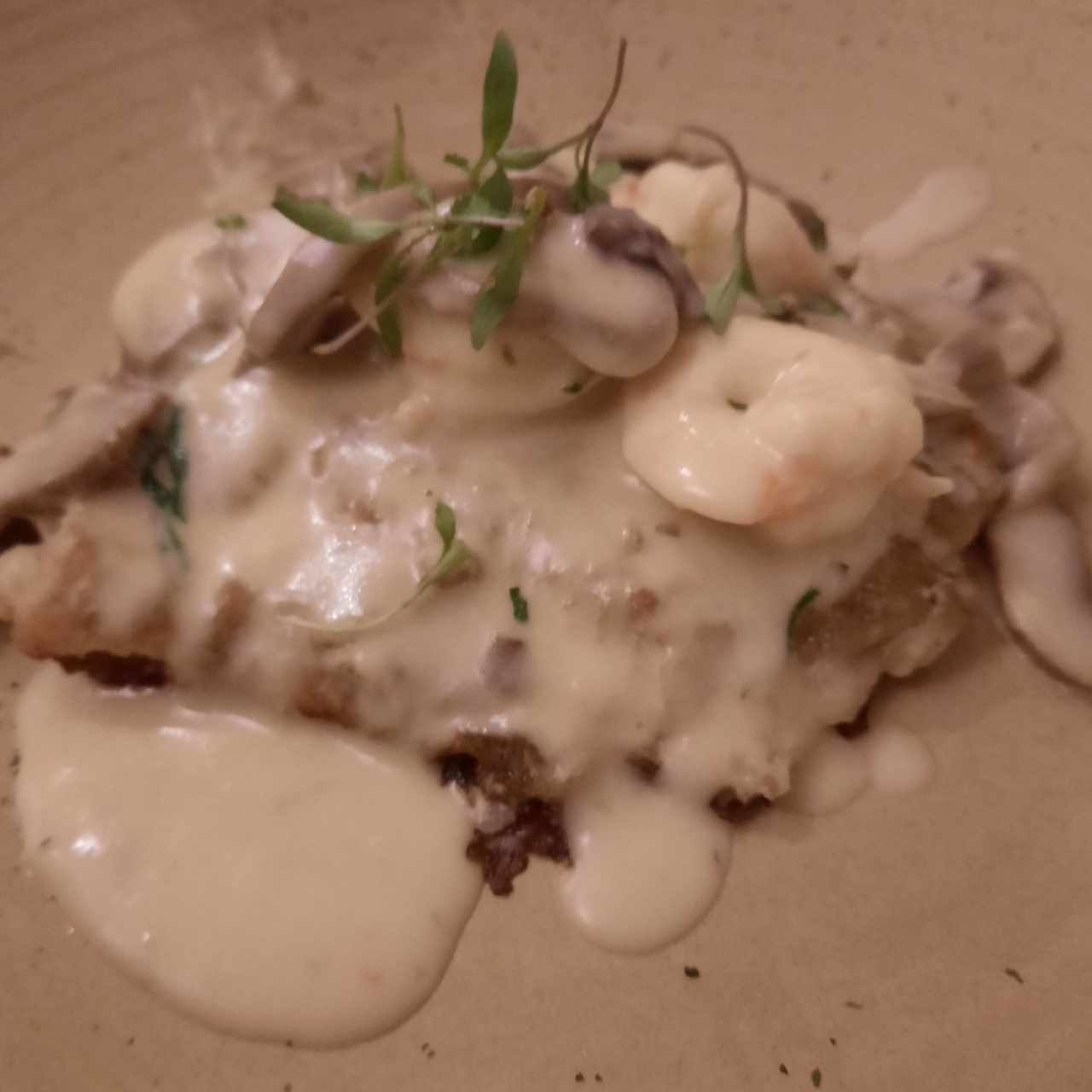 Corvina Rellena con Camarones