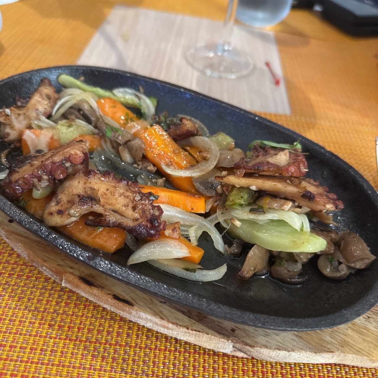 Entradas - Pulpo al Carbón