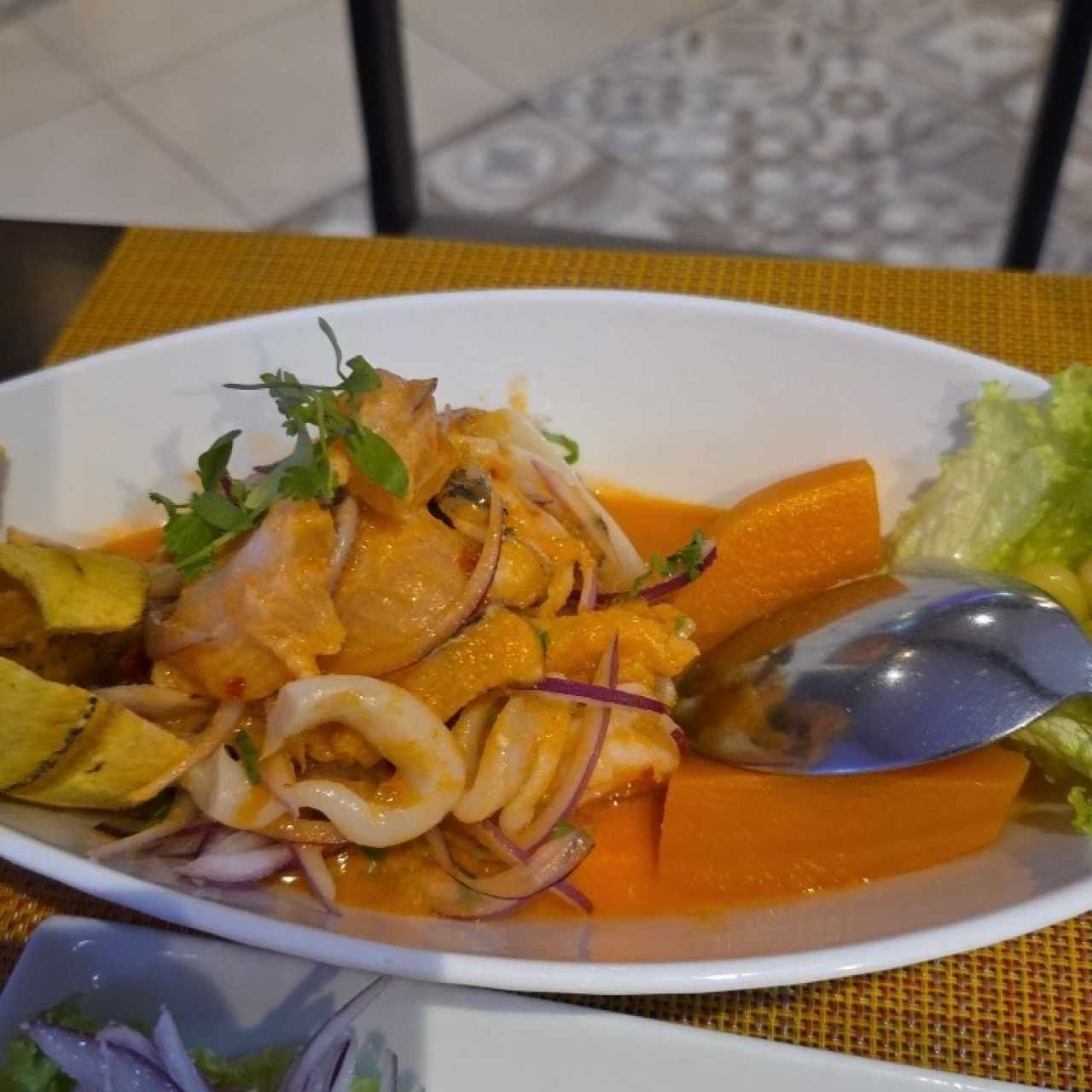 Entradas - Ceviche Mixto