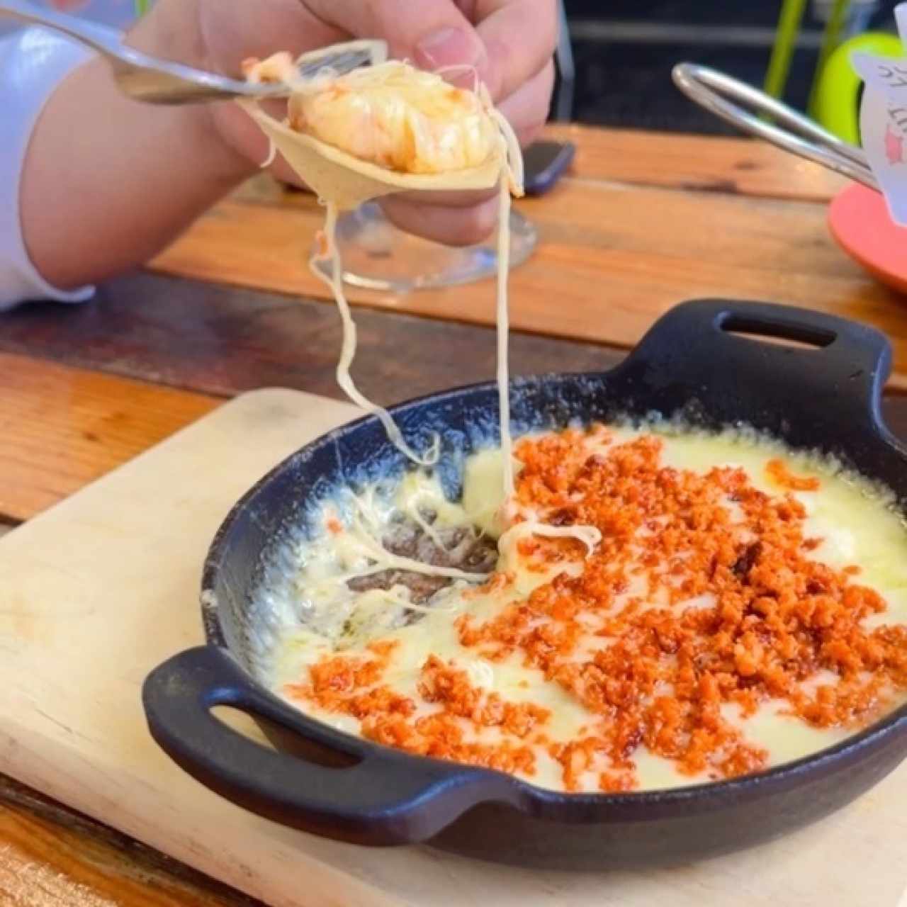 Queso fundido