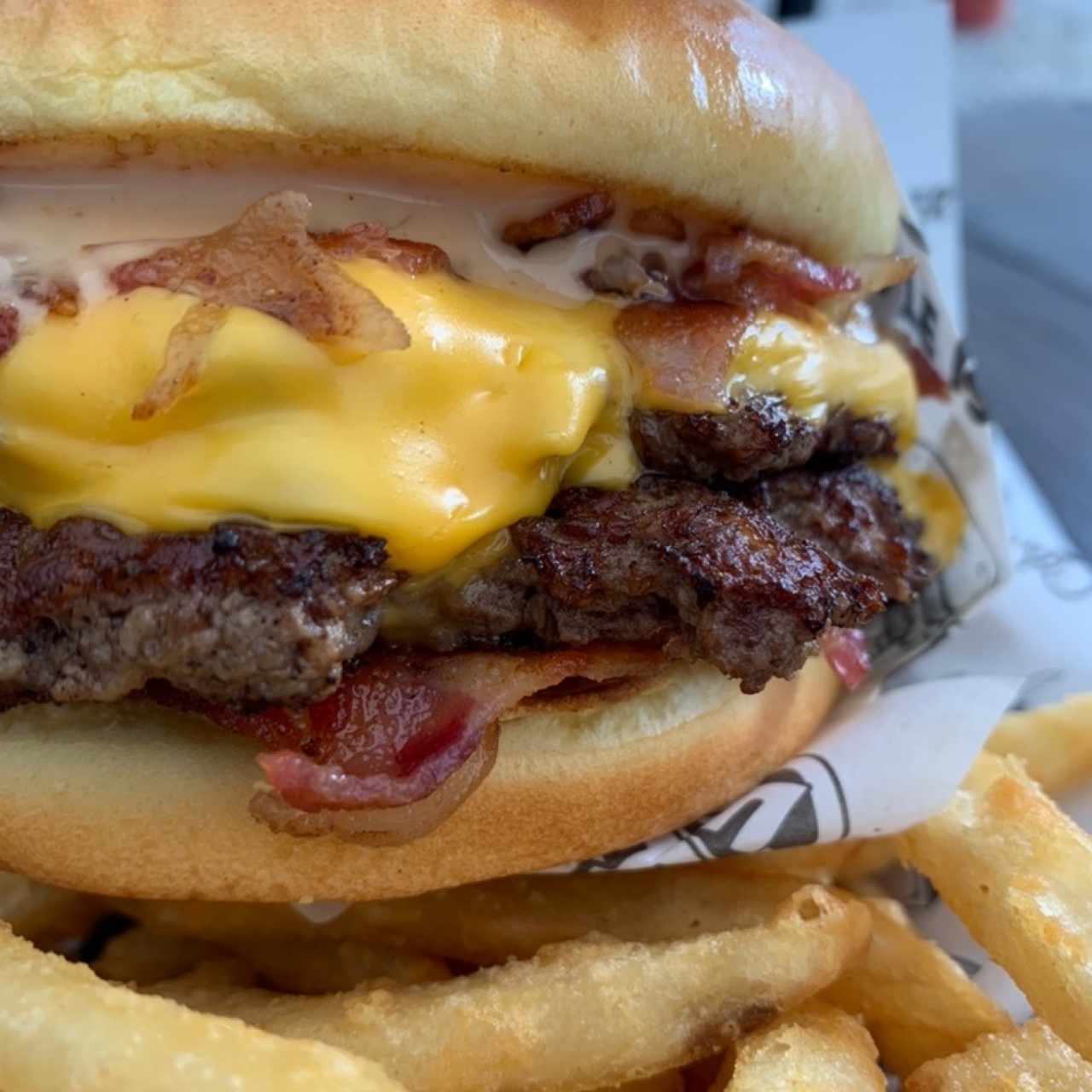 Bewy Burger