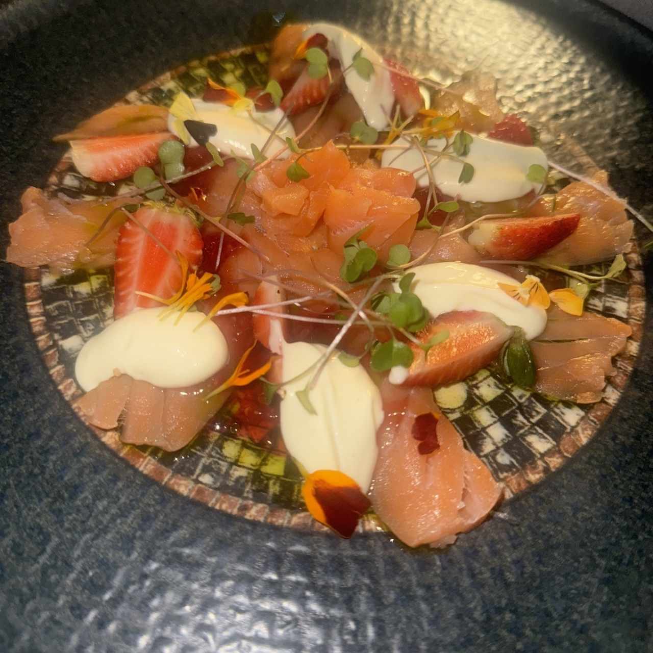 Gravlax de Salmón y Espuma de Manchego