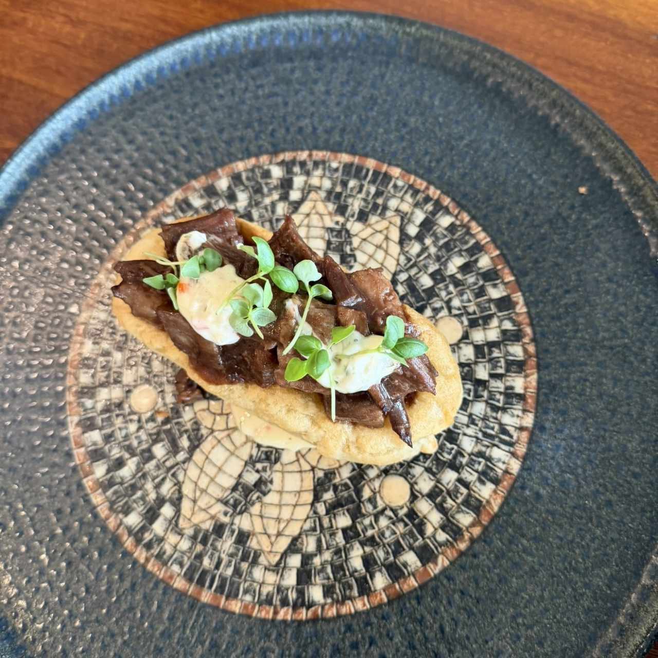 Carimañola Abierta Rellena de Brisket