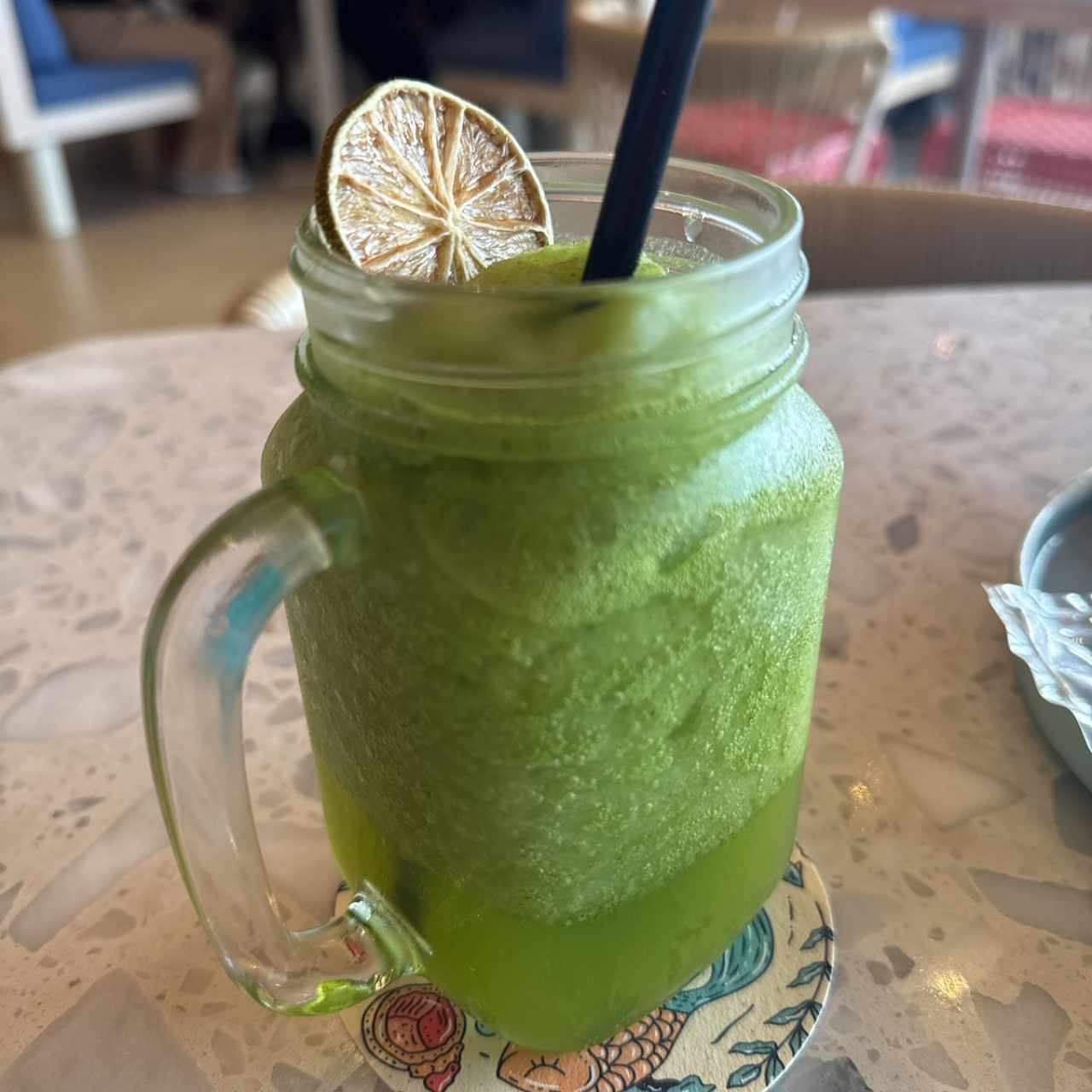 Limonada con hierbabuena 