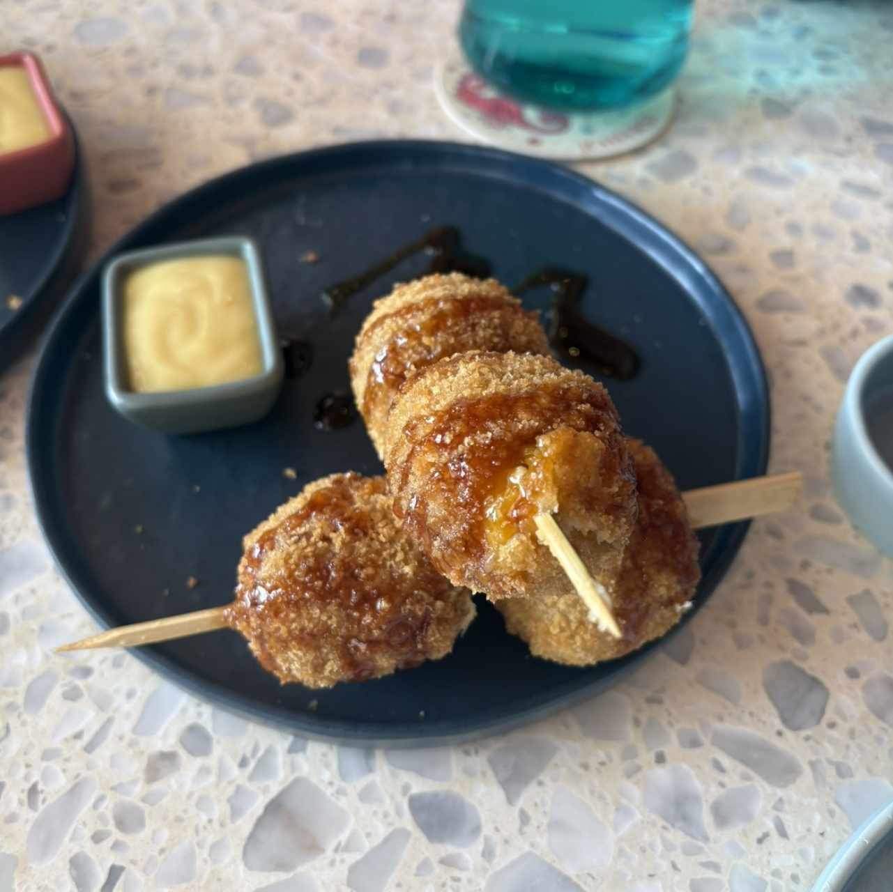 Brochetas de Plátano y Queso