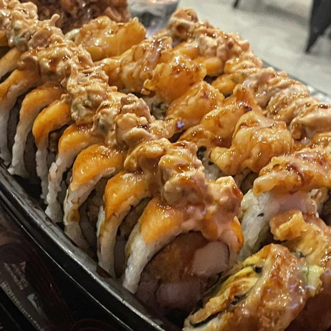 Rolls Especiales - Tsugoi, Panda, Tropical