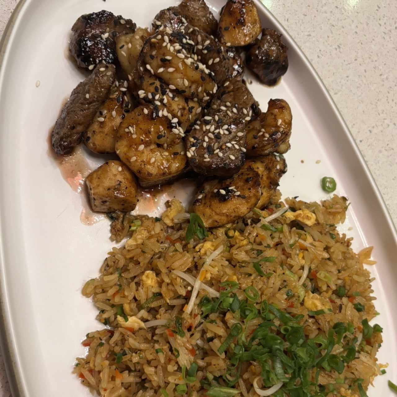Mixto (pollo, filete y langostinos)