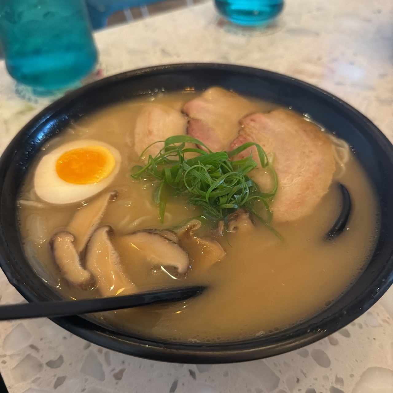Sopas - Sugoi Ramen