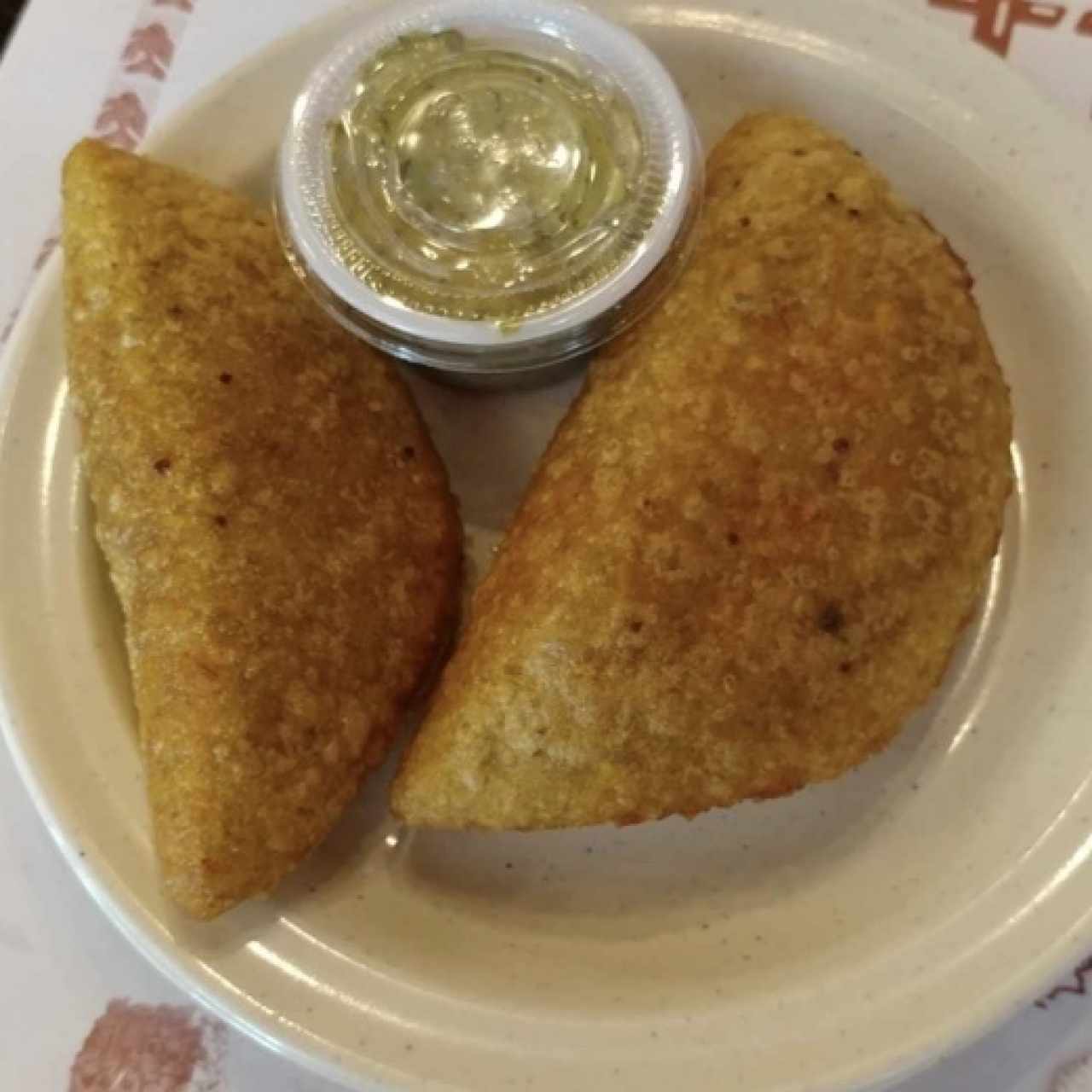 Empanada de plátano con pollo
