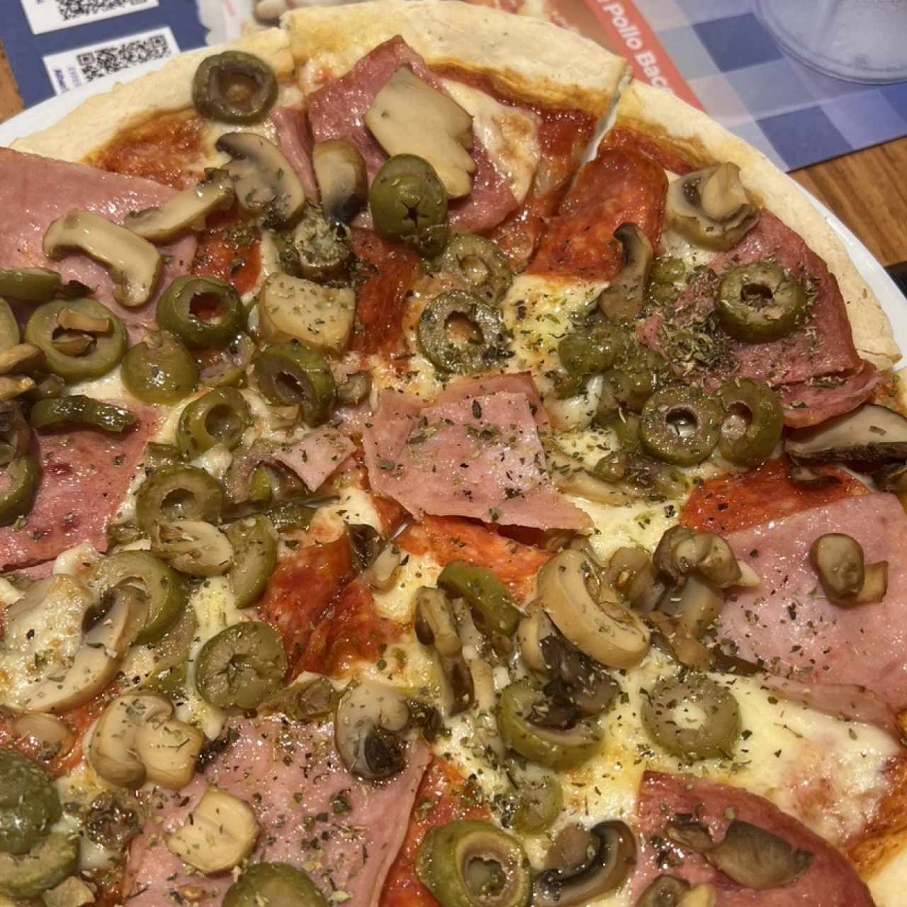 Pizzas especiales - Pizza de combinación