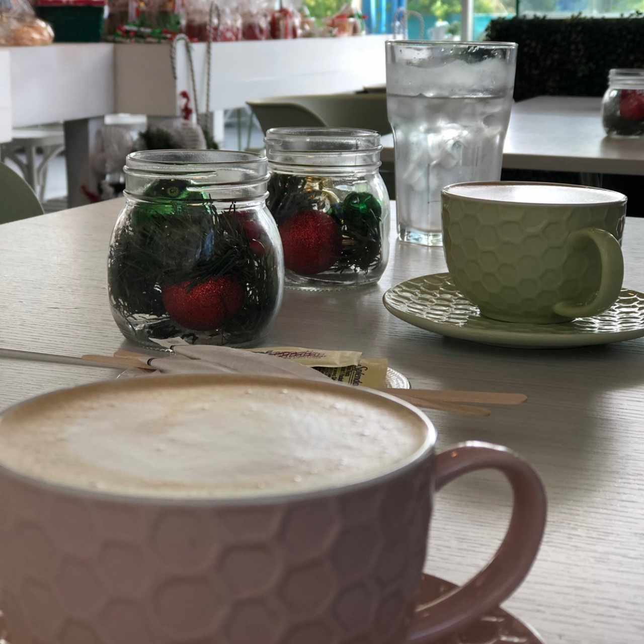Latte almendra y latte normal
