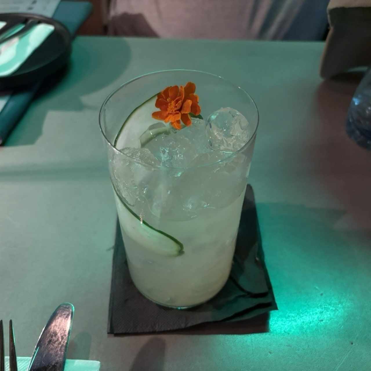 COCKTAILS - Lazotea Sunset