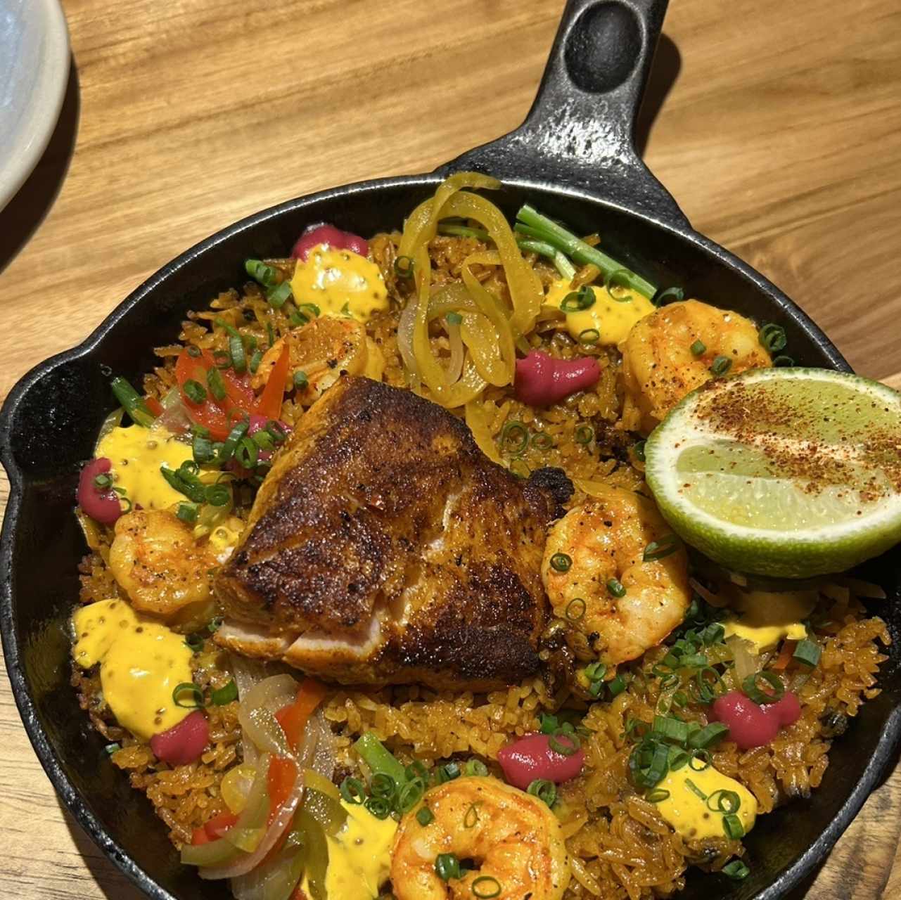 Arroz con Concolón de mariscos y Pescado