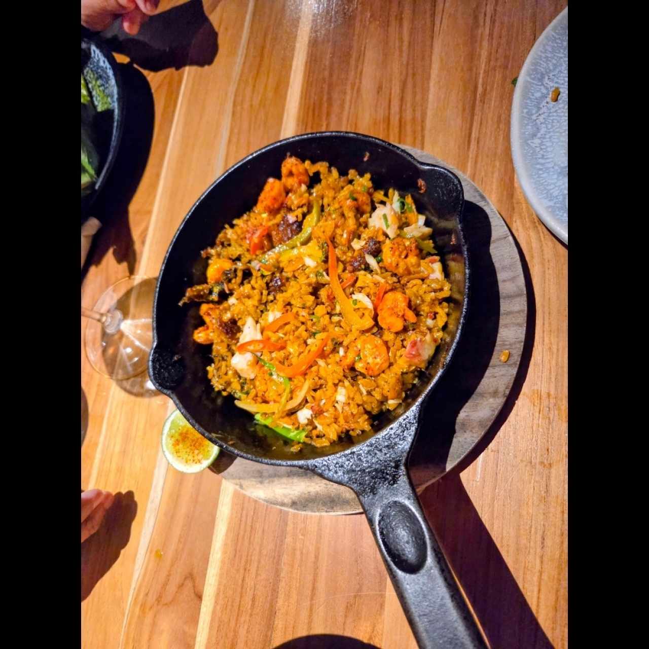 Arroz con Concolón de mariscos y Pescado