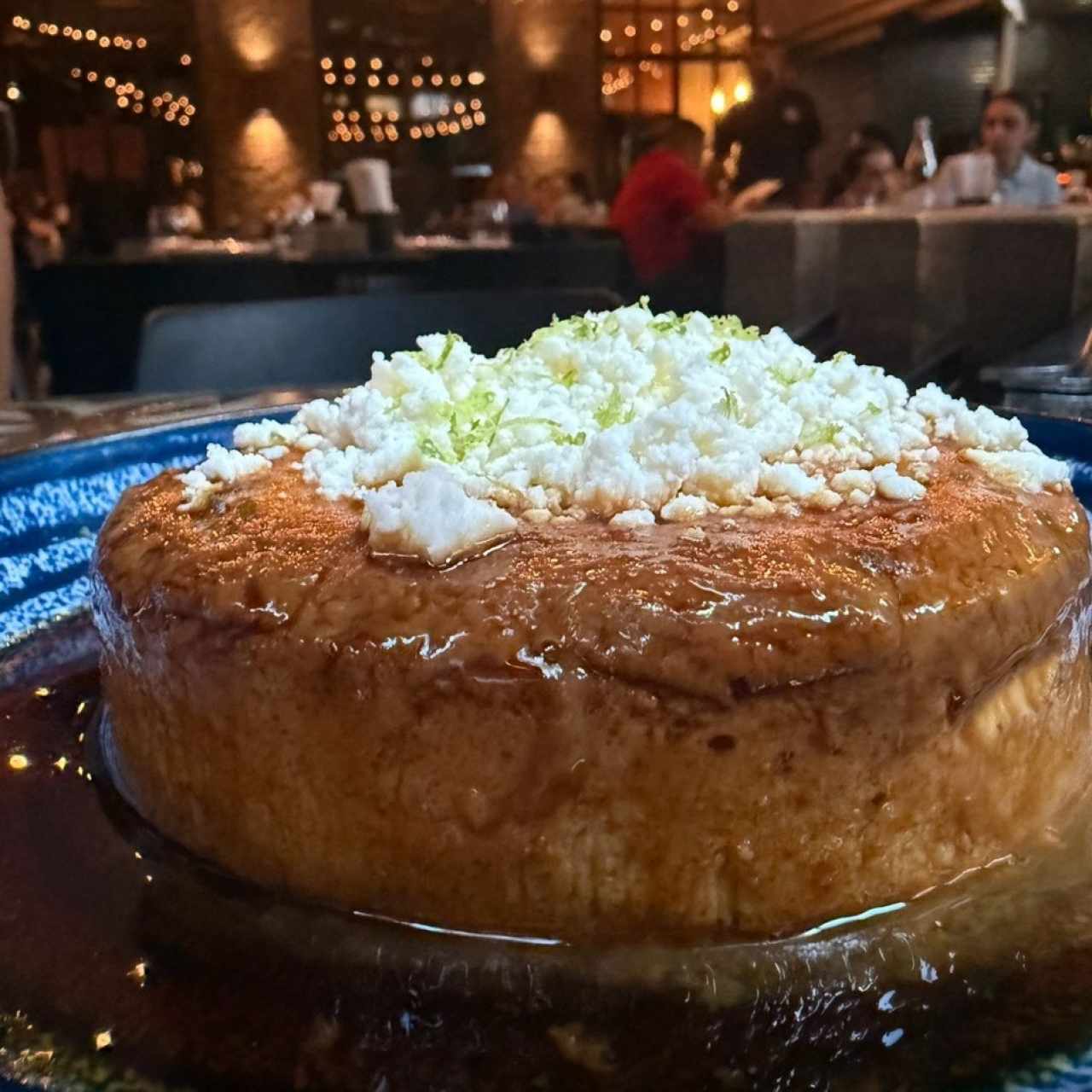  Flan de café con queso blanco $11