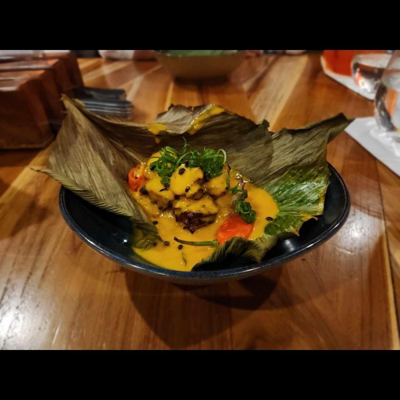 Tamal de arroz con langostino