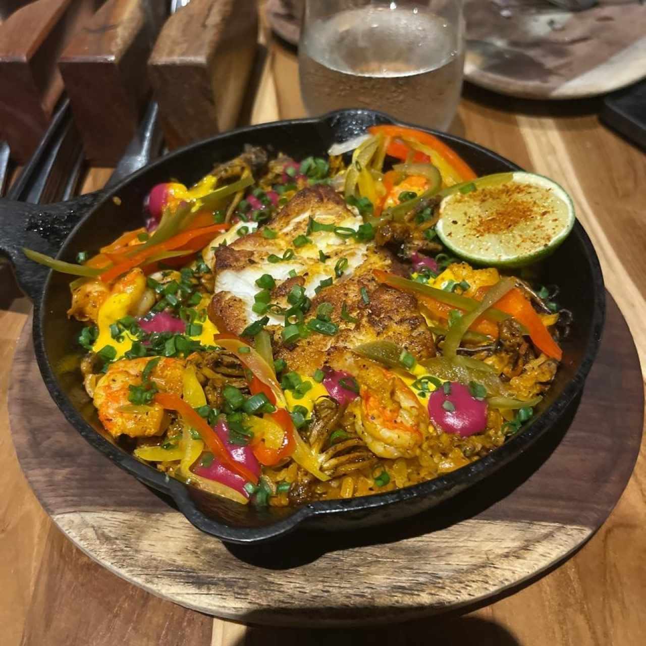 Arroz con Concolón de mariscos y Pescado