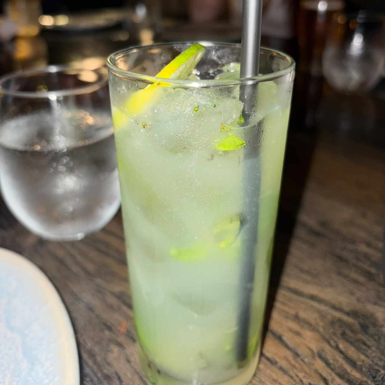 Limonada de hierba buena