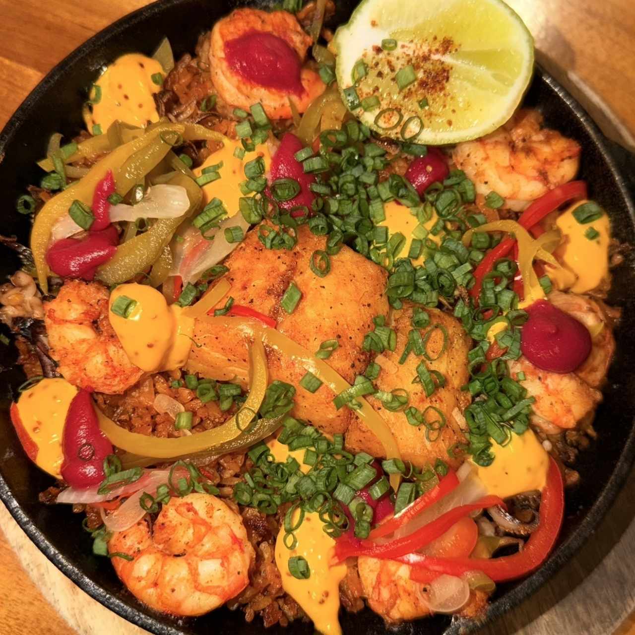 Arroz con Concolón de mariscos y Pescado