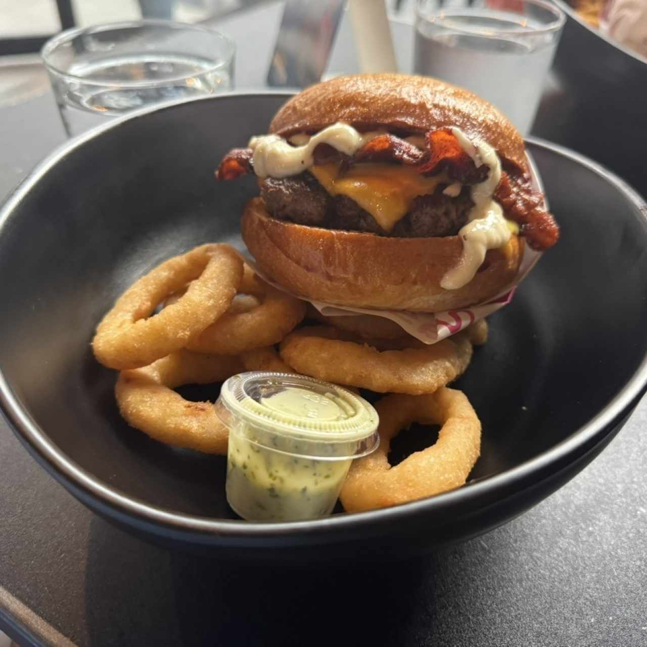 BURGERS - BITE ME