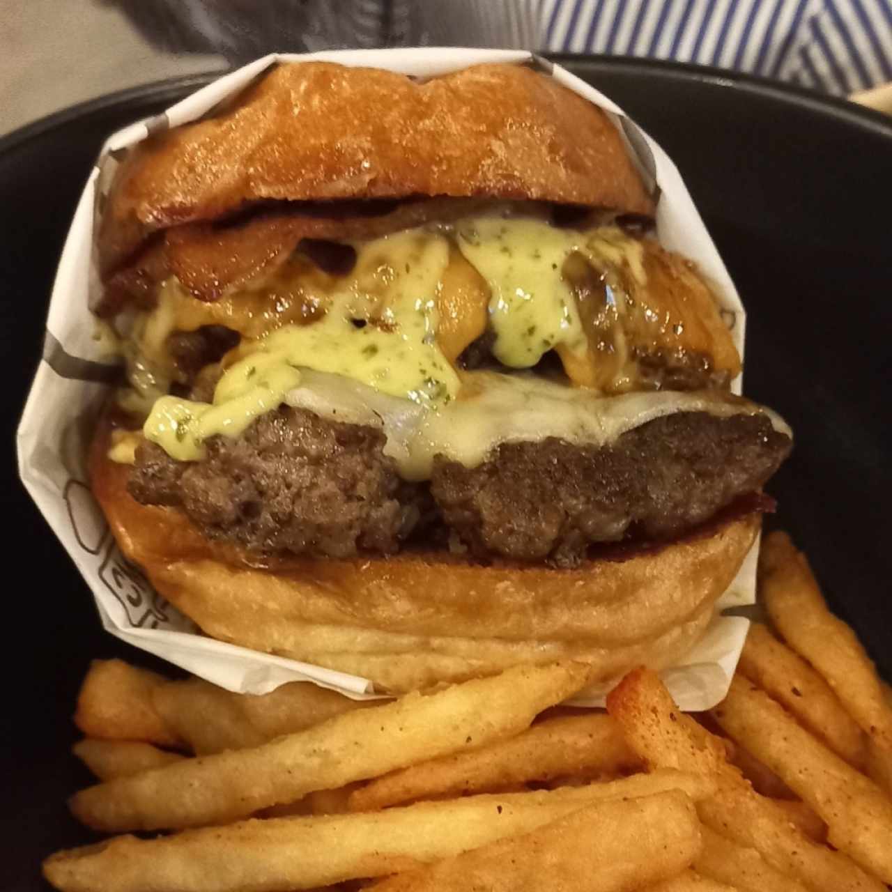 BURGERS - SEXY DELICIOUS