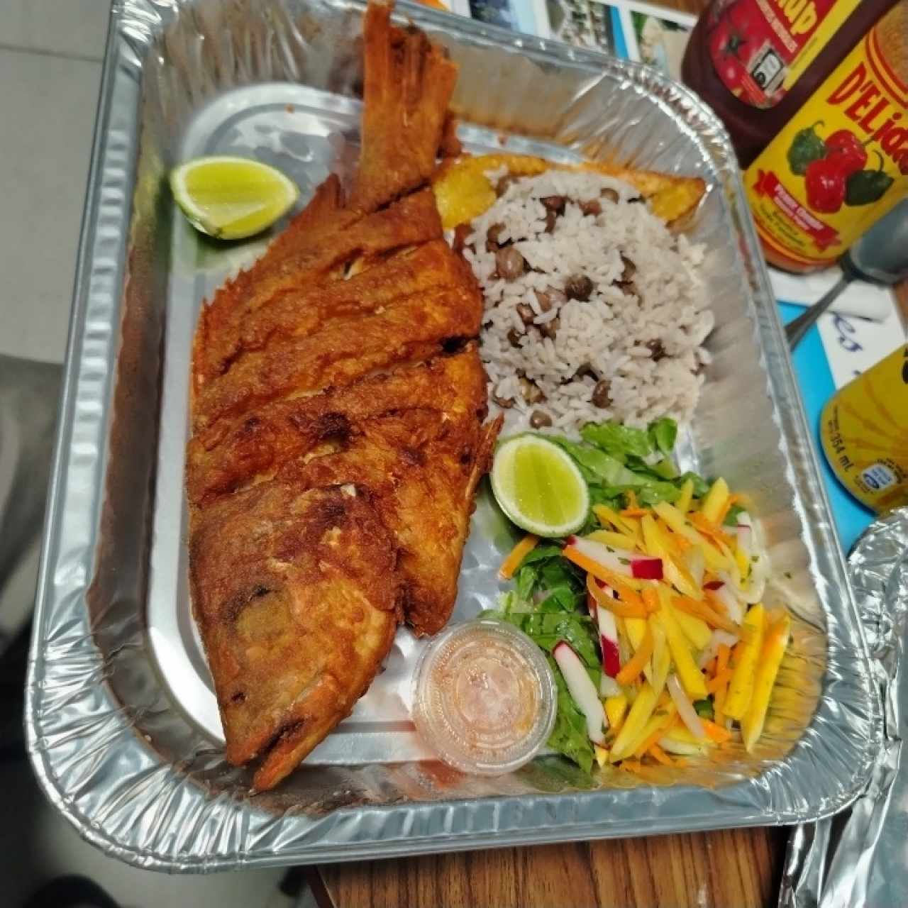 Pargo entero frito 